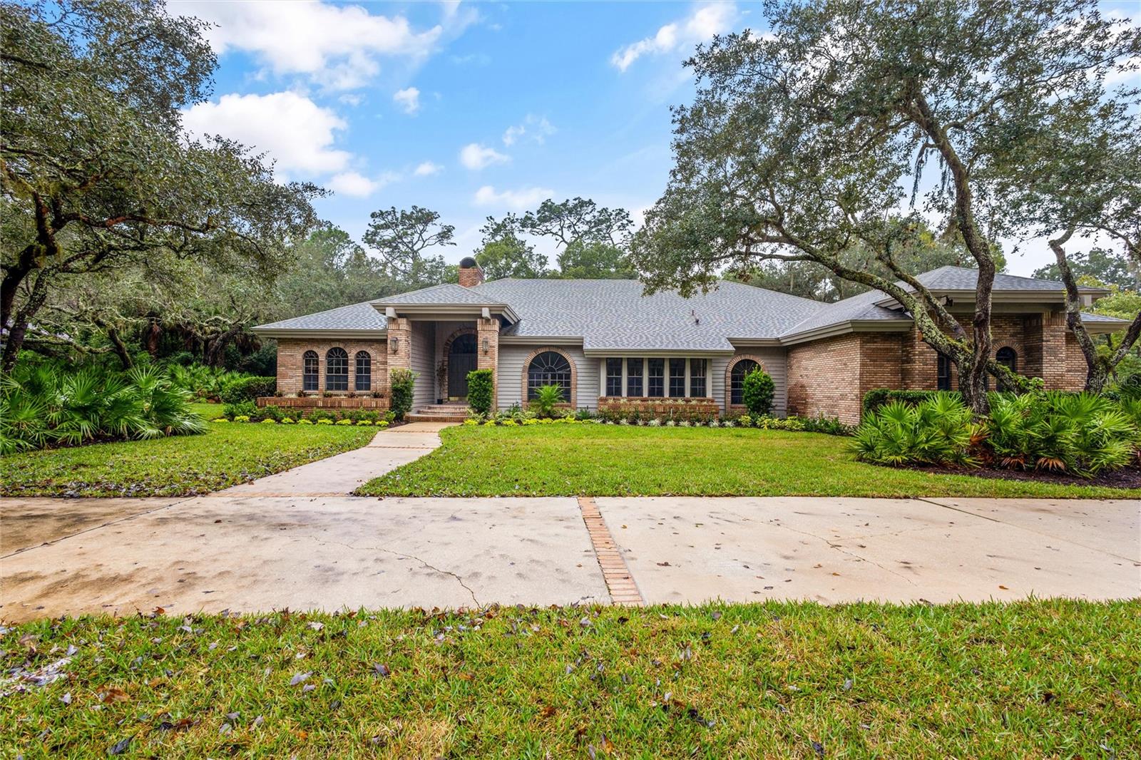 SPRINGS LANDING THE ESTATES AT - Residential