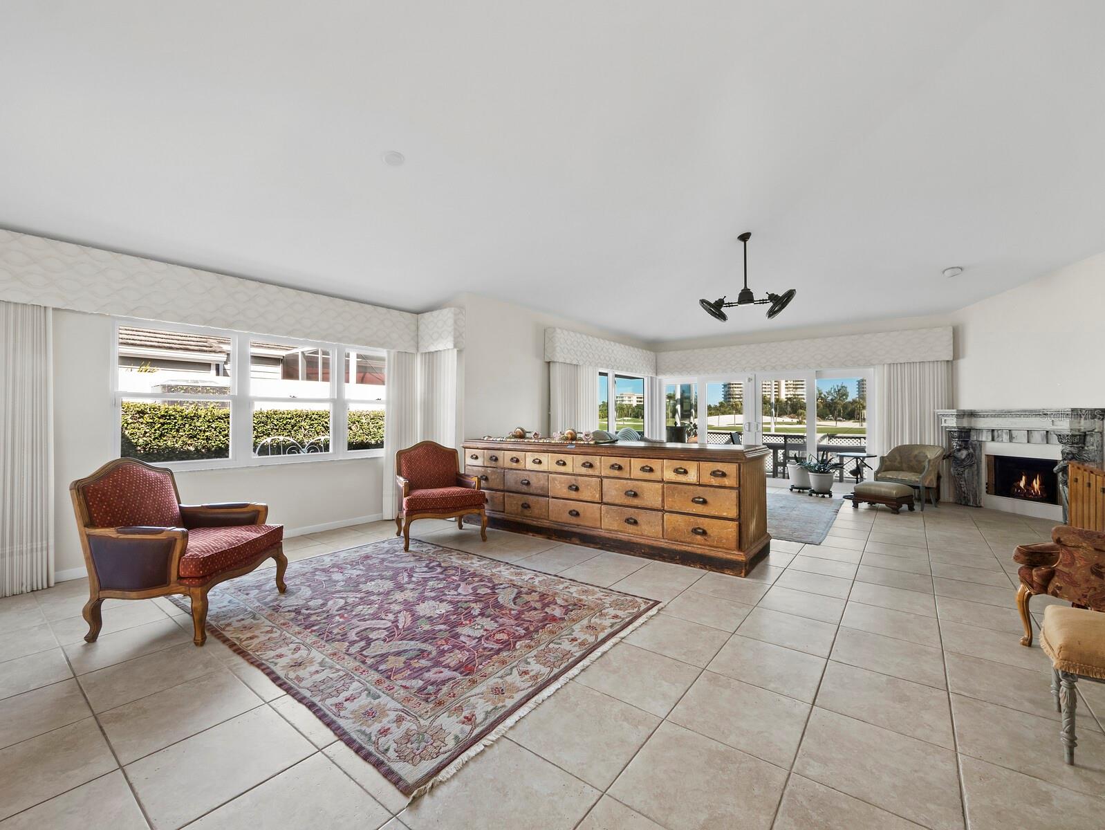 WINDING OAKS - Residential
