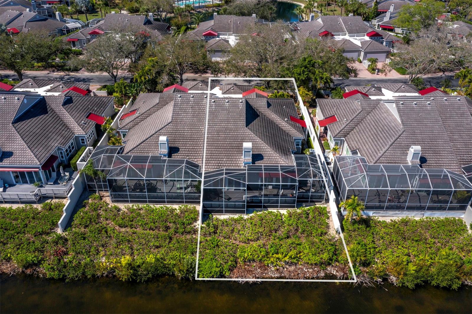 WINDING OAKS - Residential