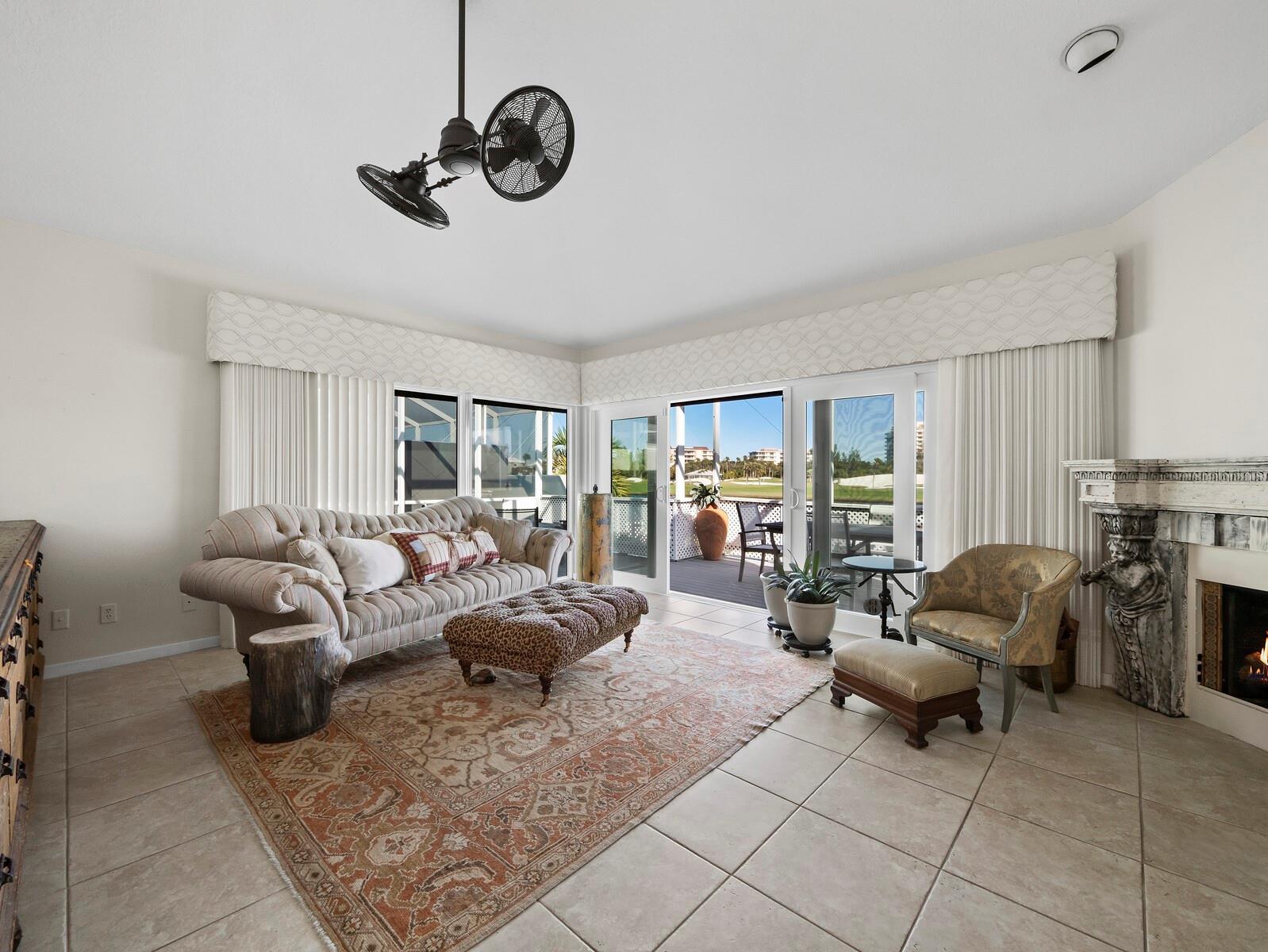 WINDING OAKS - Residential