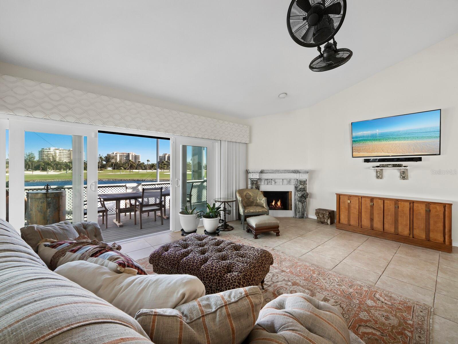 WINDING OAKS - Residential