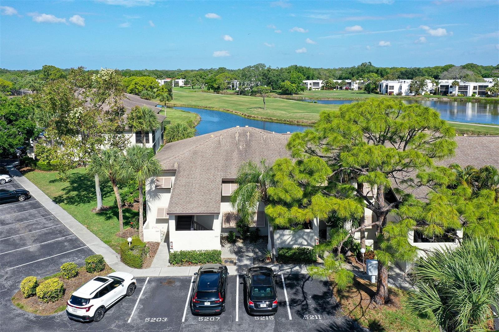 WILLOW LINKS - Residential