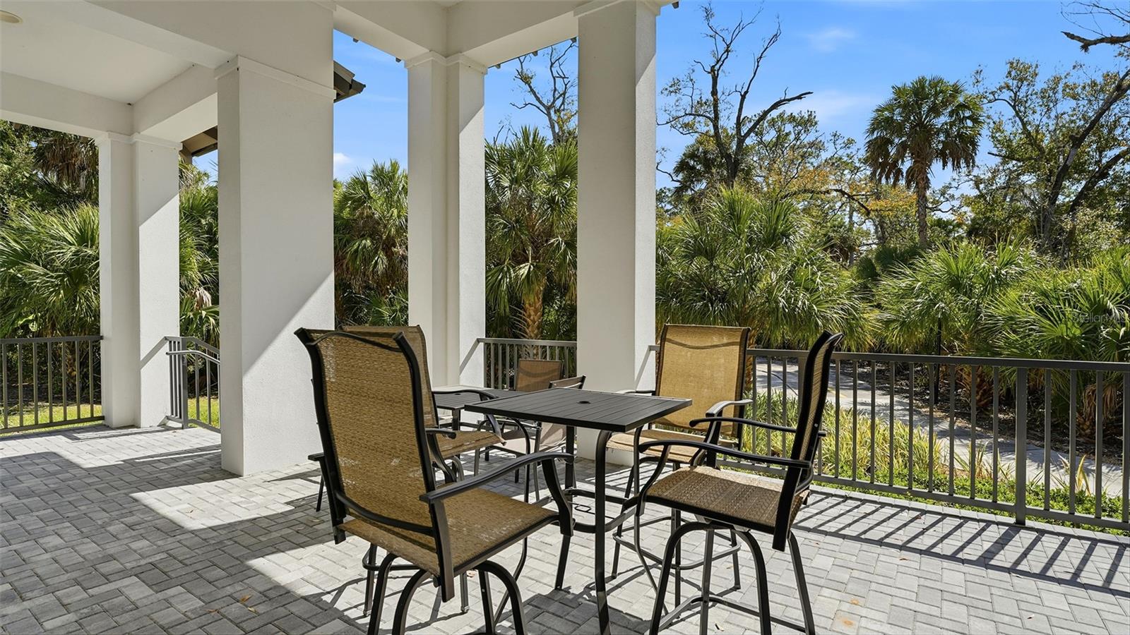 WILLOW LINKS - Residential
