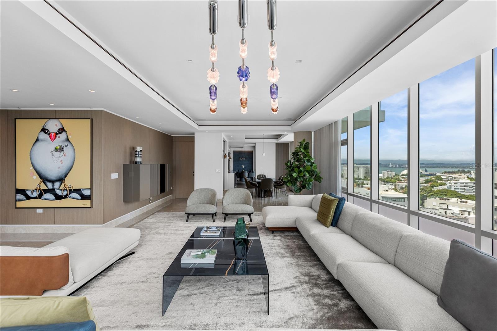 COSMOPOLITAN - Residential