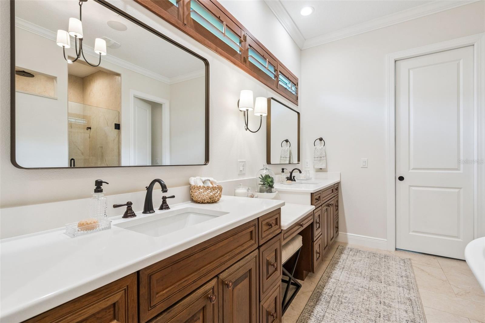 WOLFHEAD RDG - Residential
