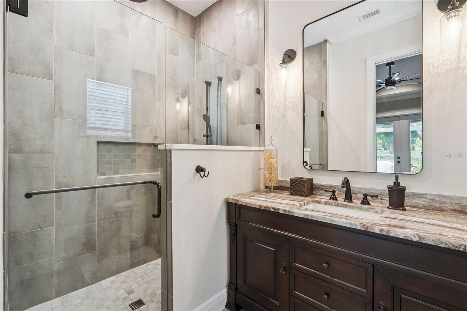 WOLFHEAD RDG - Residential