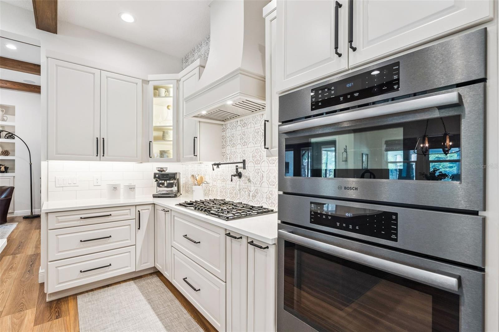 WOLFHEAD RDG - Residential