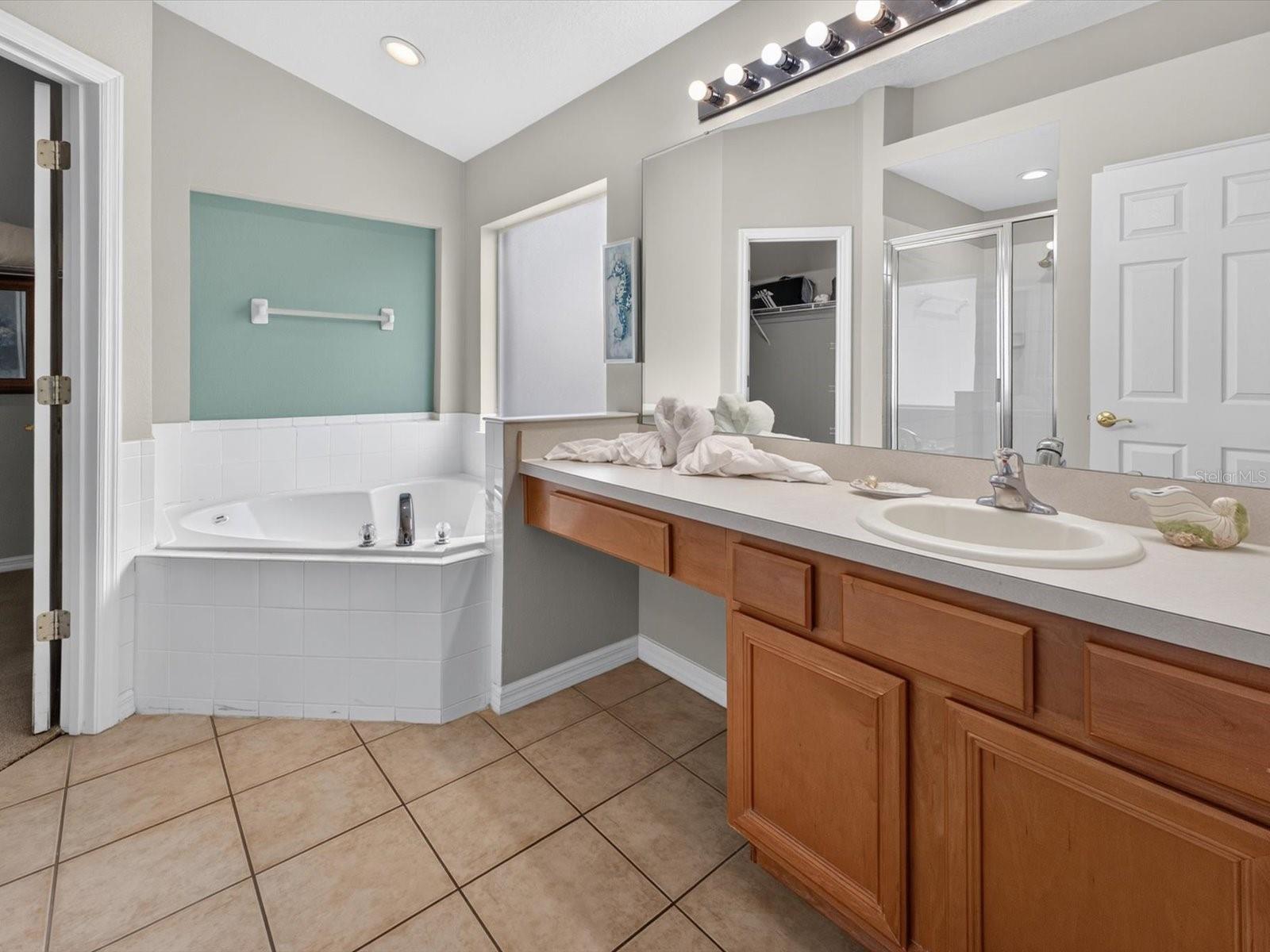 AVIANA PH 01 - Residential