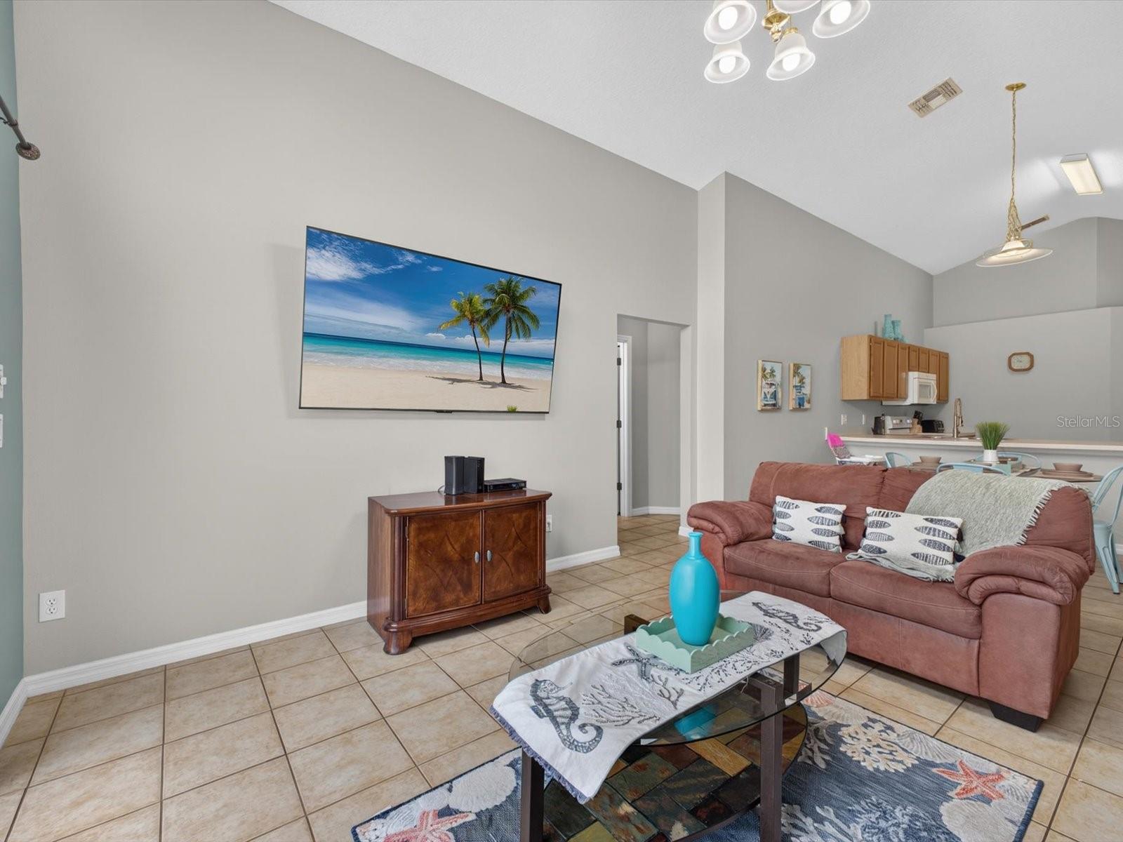 AVIANA PH 01 - Residential