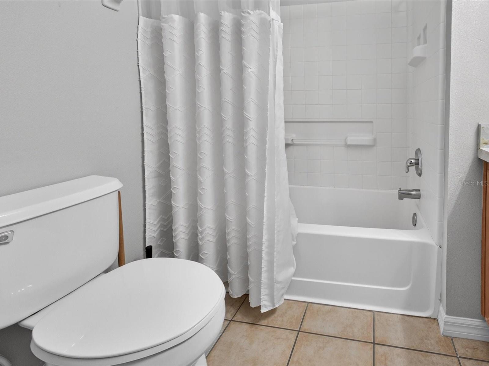 AVIANA PH 01 - Residential