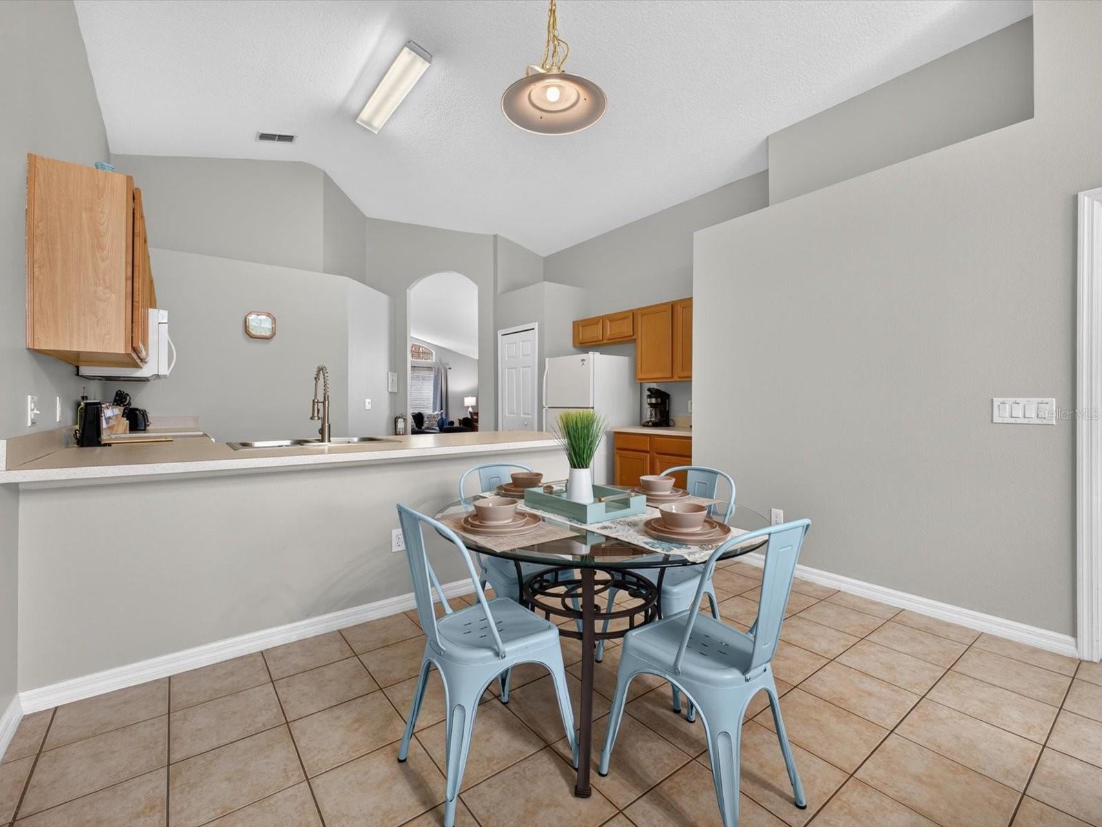 AVIANA PH 01 - Residential