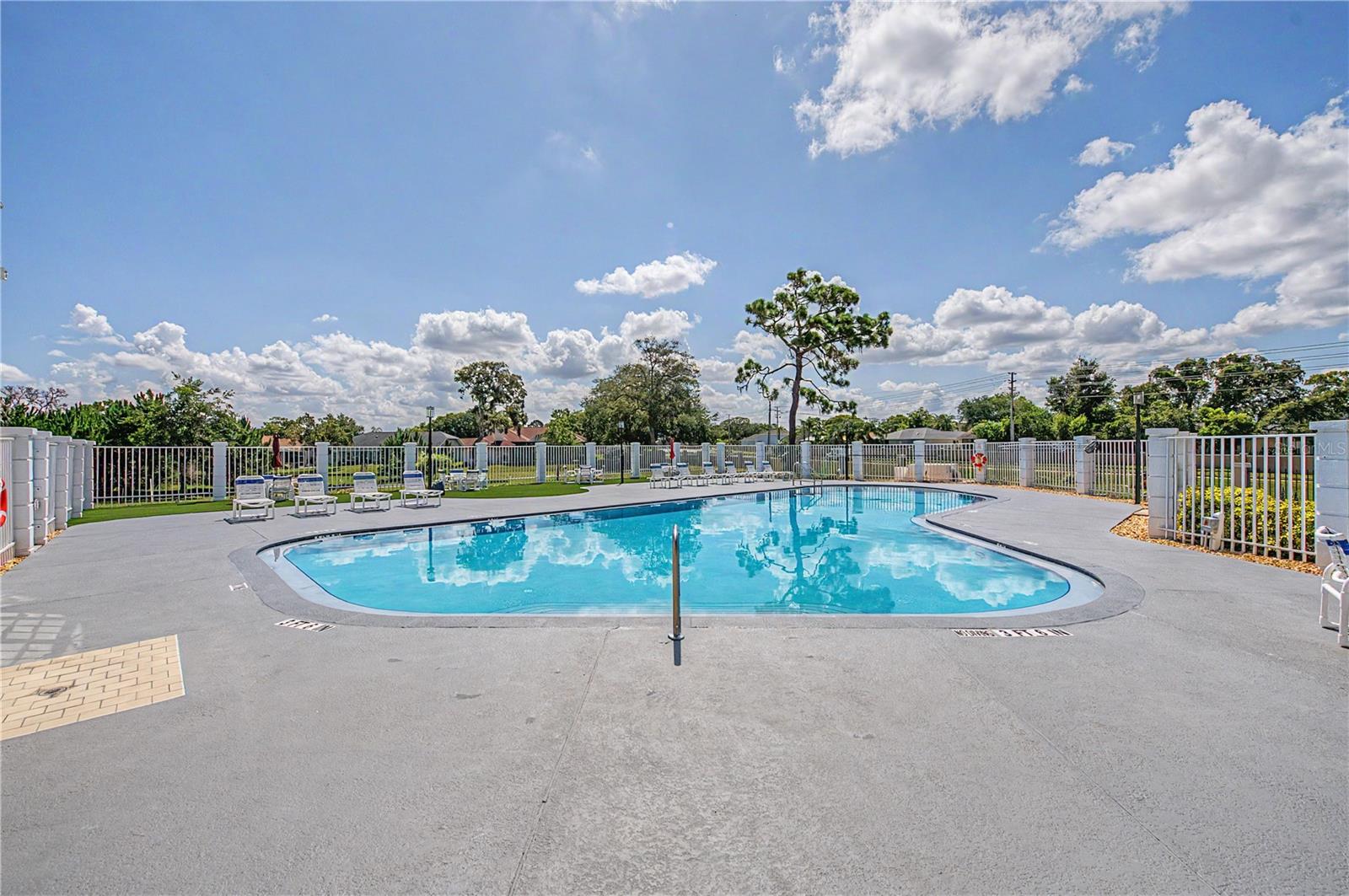 BARRINGTON WOODS PHASE 6 - Residential