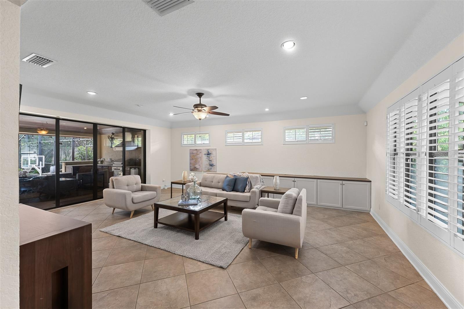 HIDDEN ESTATES UNIT 3 - Residential