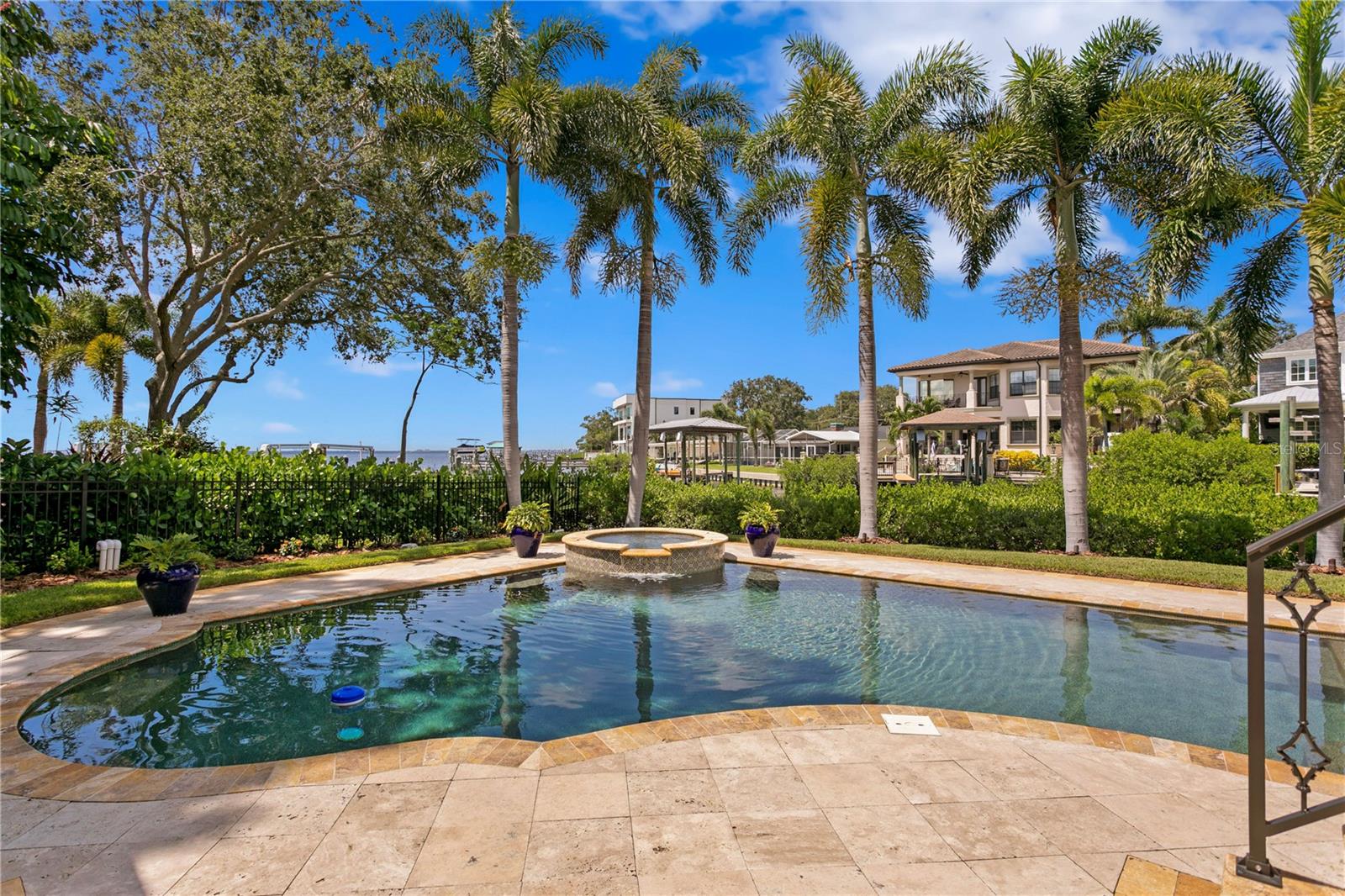 BAYSHORE ESTATES 3 - Residential