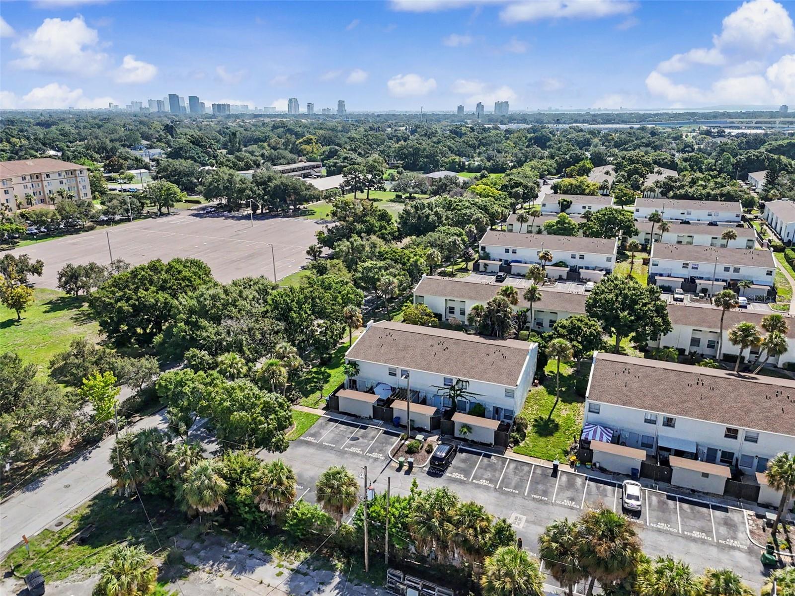 TAMPA VILLAS SOUTH UNIT 1 - Residential