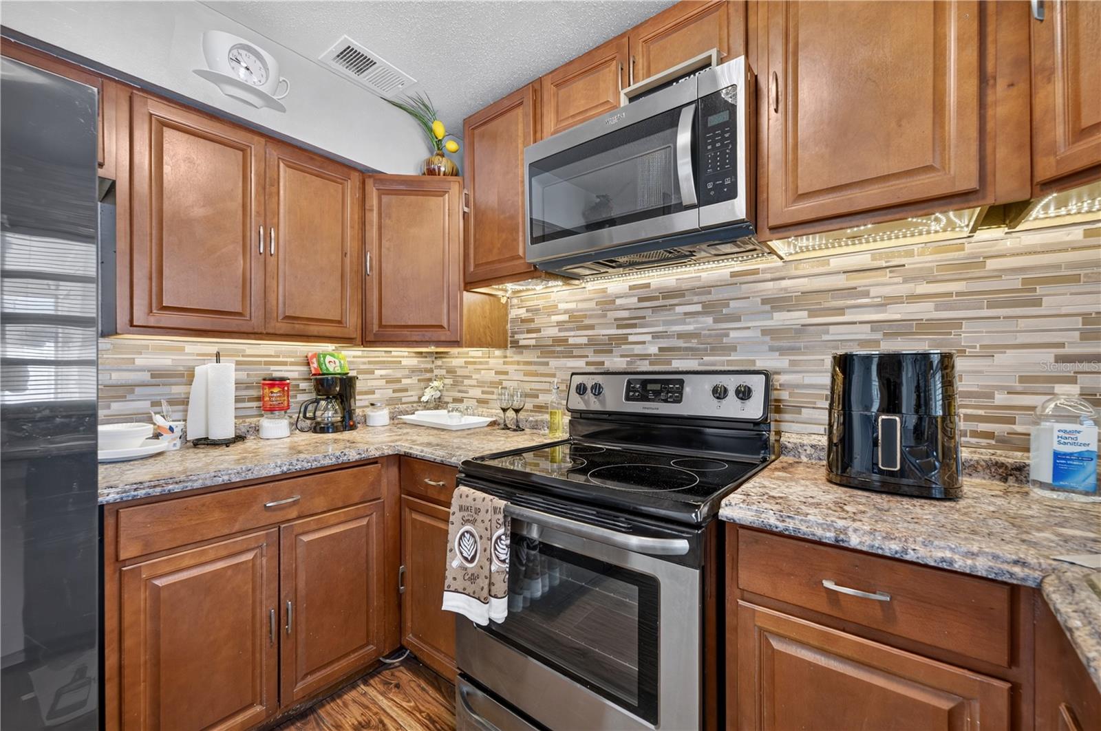 MALIBU GROVES EIGHTH ADD - Residential