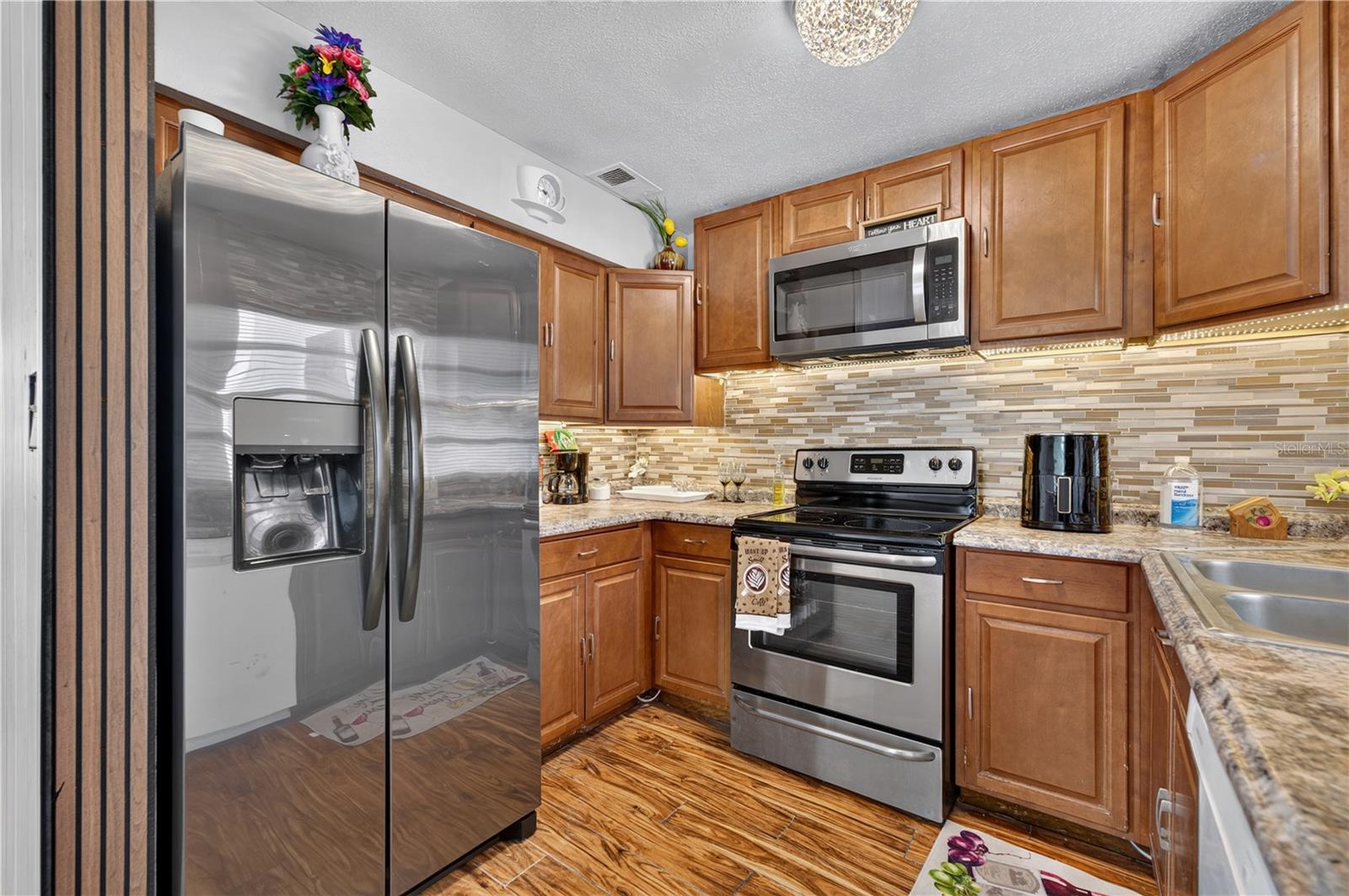 MALIBU GROVES EIGHTH ADD - Residential