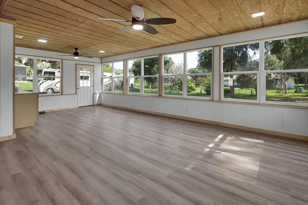 BURWYN PARK - Residential