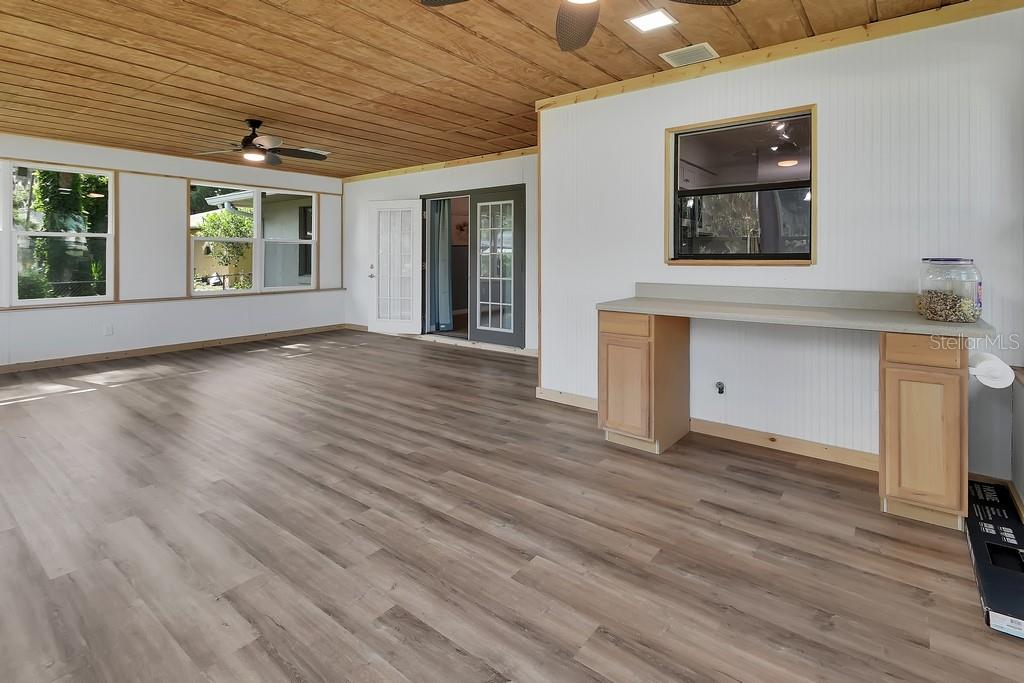 BURWYN PARK - Residential