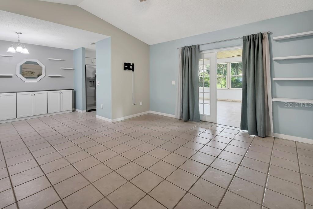 BURWYN PARK - Residential