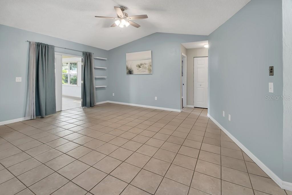 BURWYN PARK - Residential
