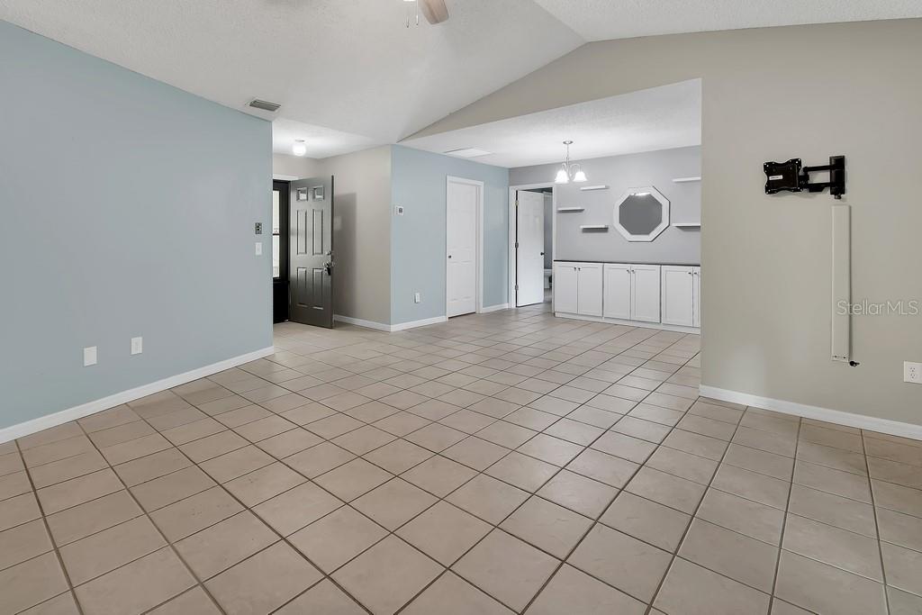BURWYN PARK - Residential