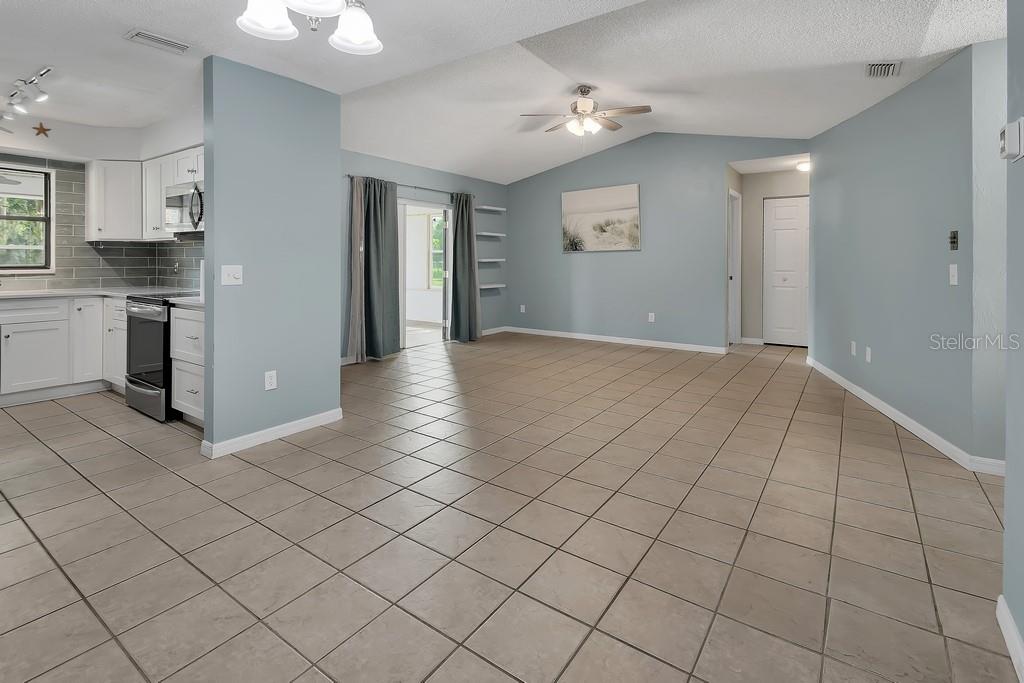 BURWYN PARK - Residential