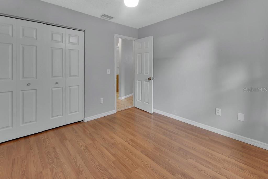 BURWYN PARK - Residential