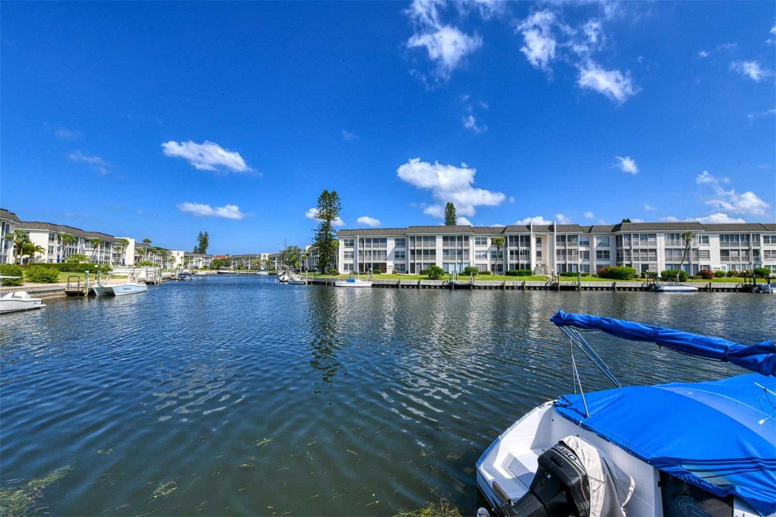 LONGBOAT HARBOUR - Residential