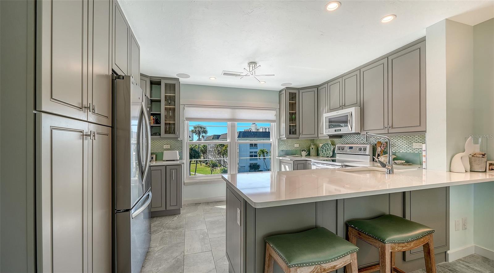 LONGBOAT HARBOUR - Residential