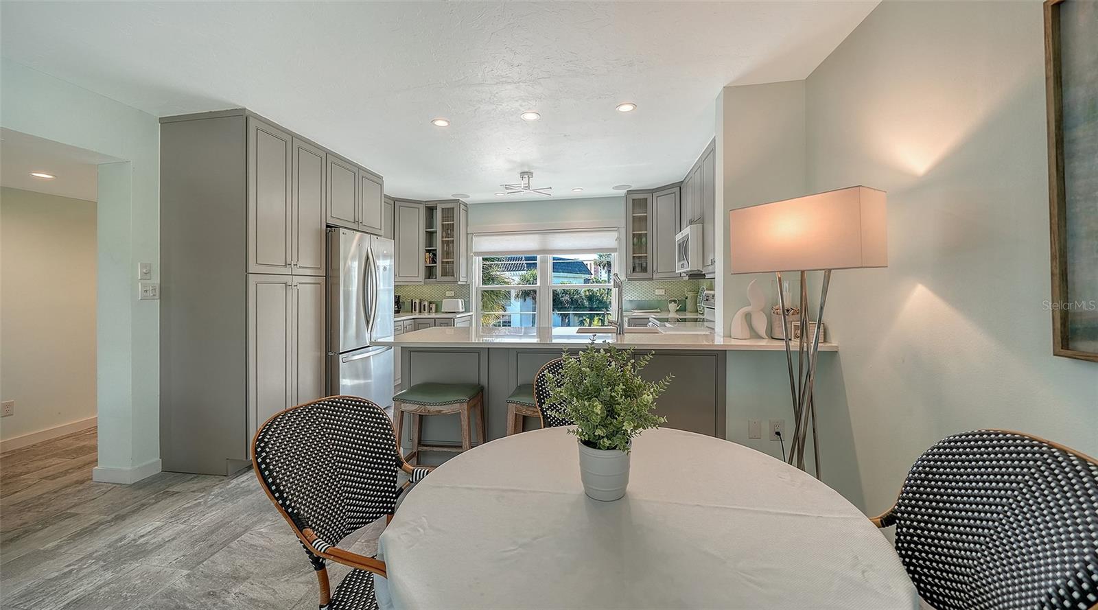 LONGBOAT HARBOUR - Residential