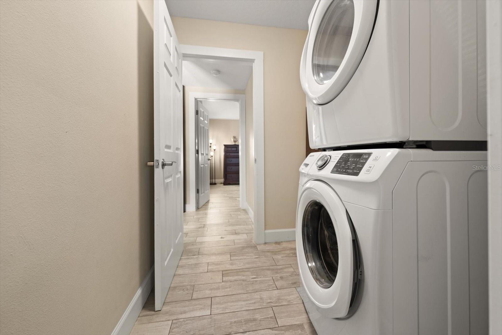 BELLEAIR ESTATES - Residential