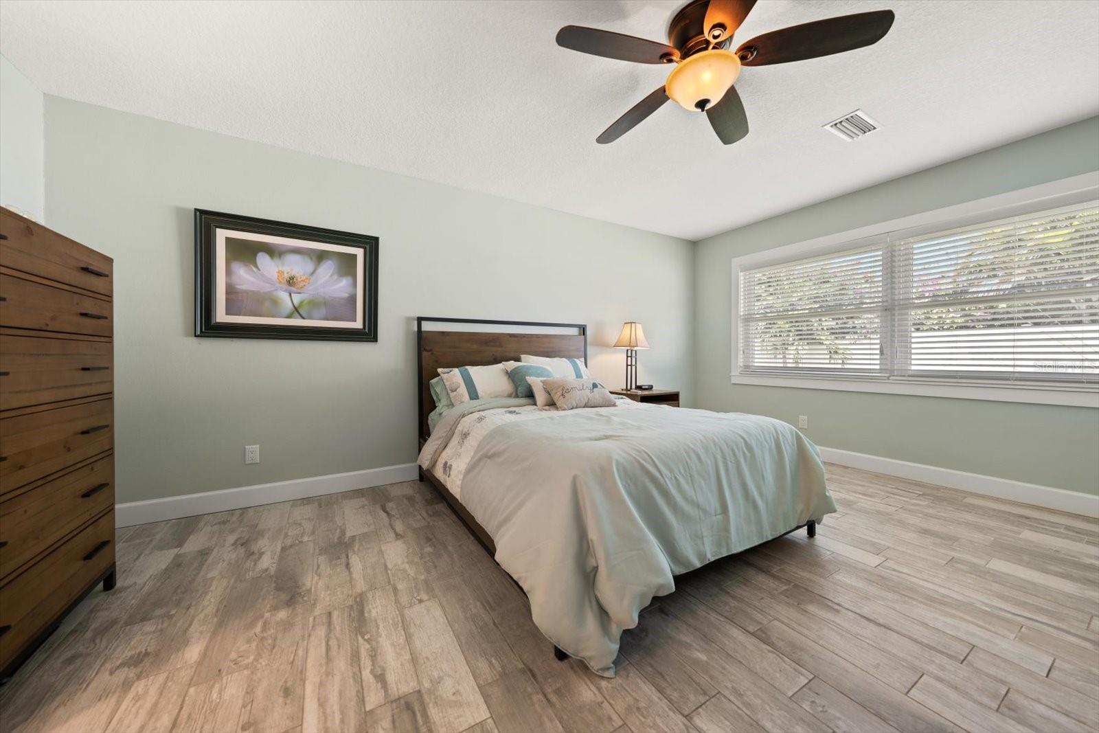 BELLEAIR ESTATES - Residential