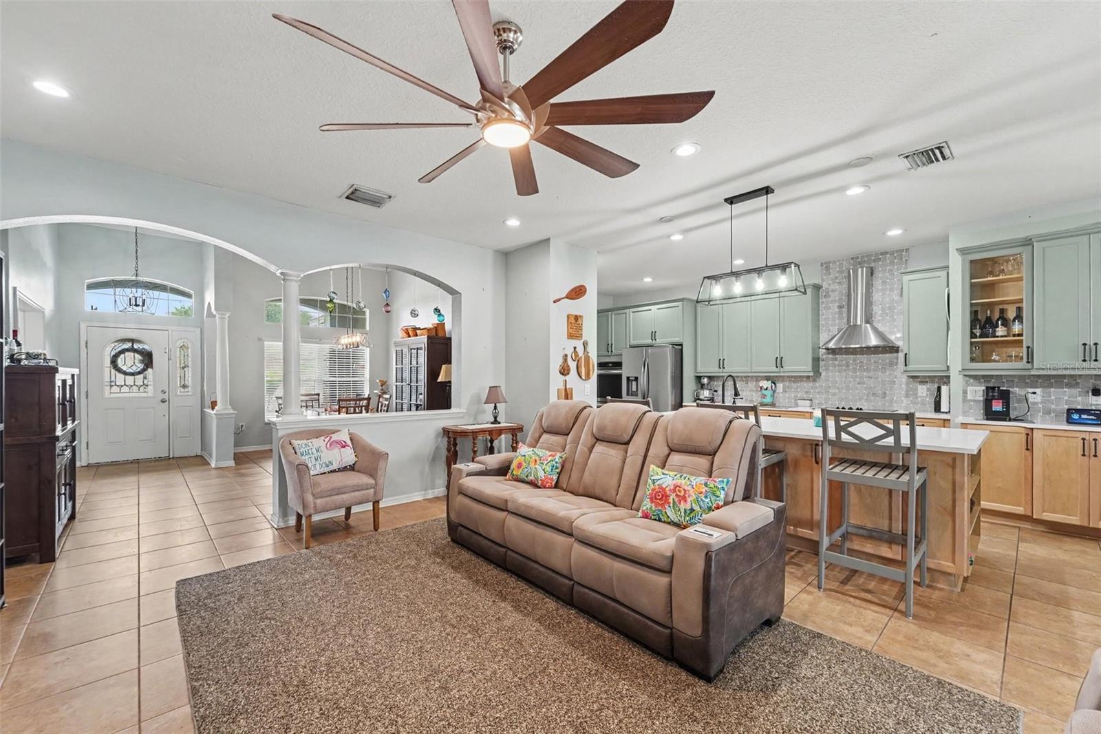 OAK GLEN - Residential