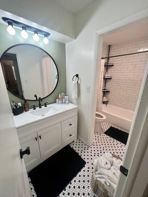 TAMPA BAYSHORE VILLAS CONDOMIN - Residential