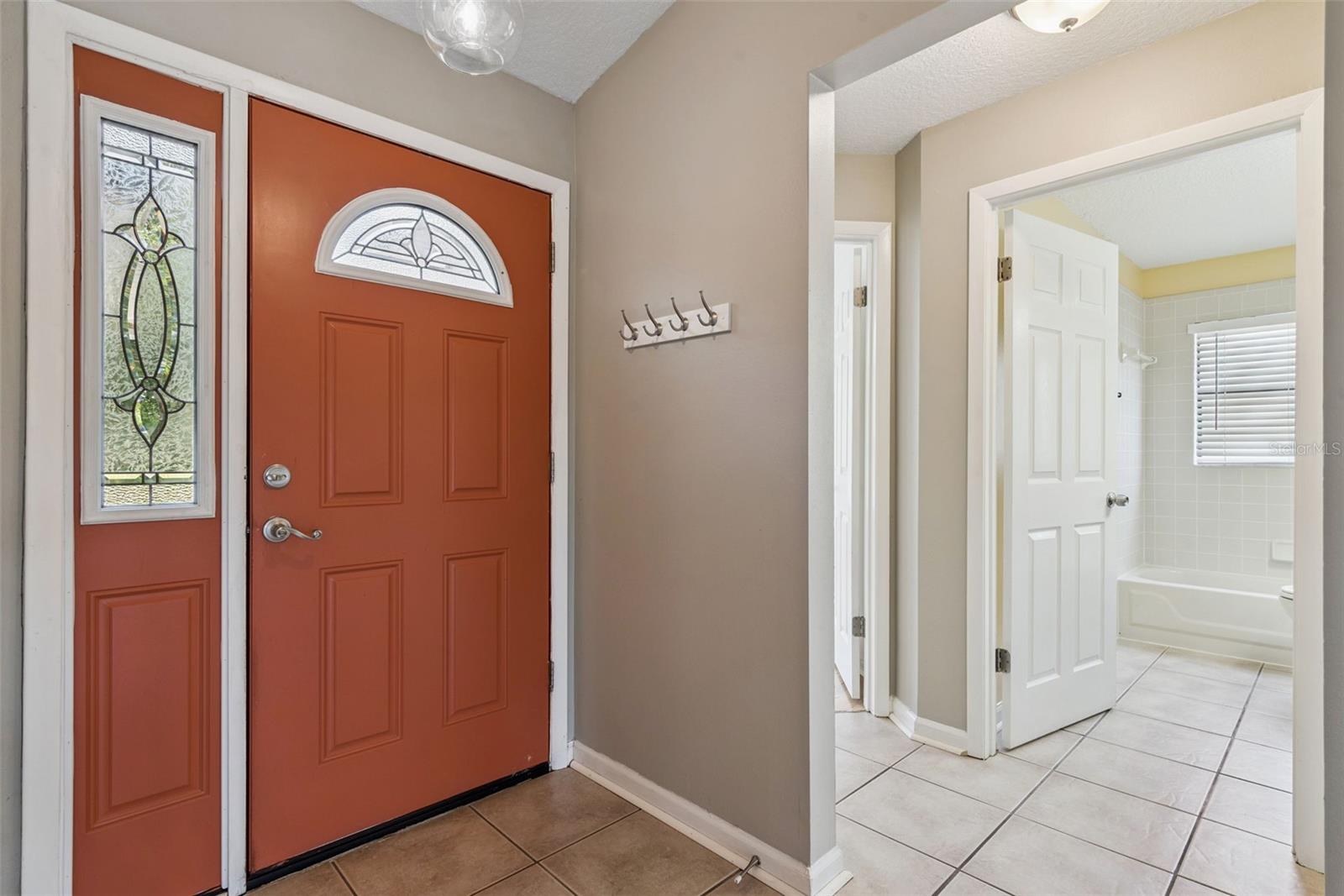 COUNTRY ADDRESS - Residential