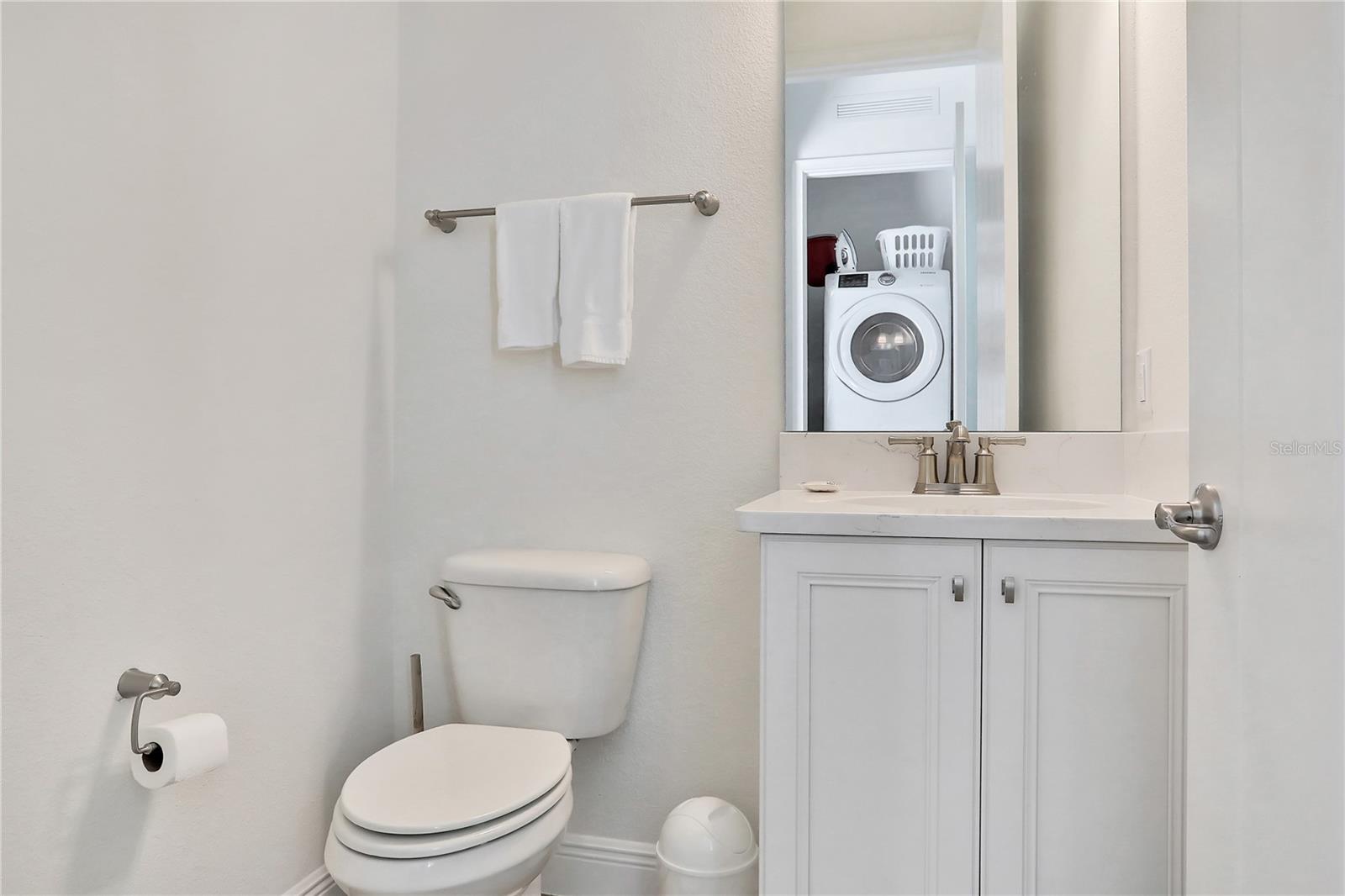 ROLLING OAKS PH 5 - Residential Lease