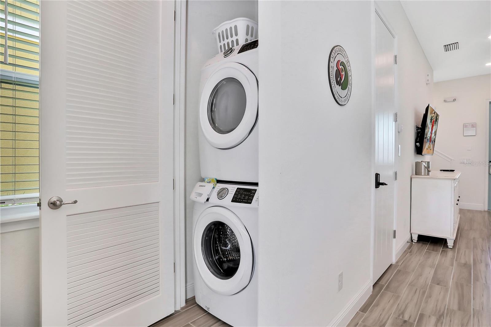 ROLLING OAKS PH 5 - Residential Lease