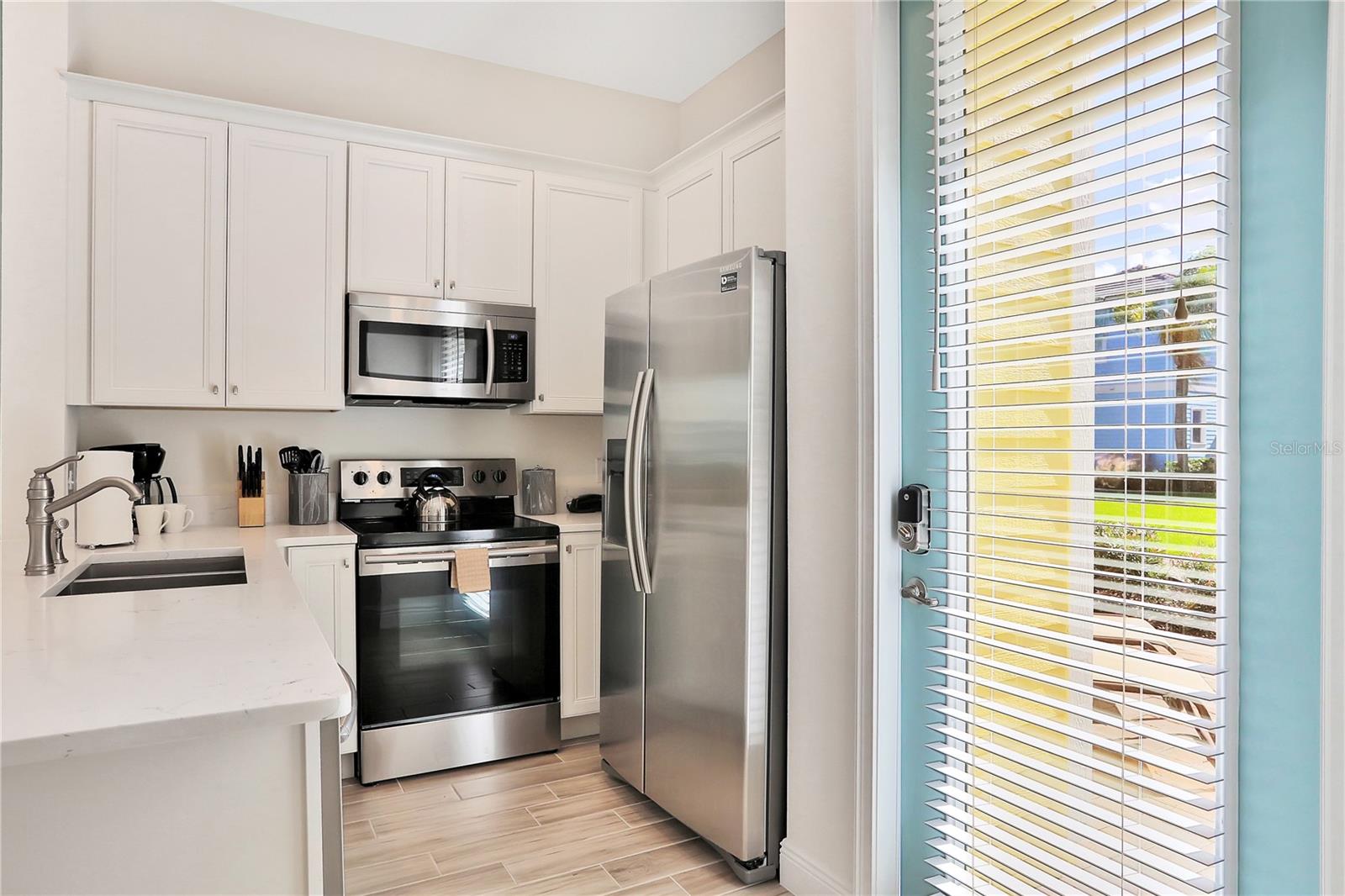 ROLLING OAKS PH 5 - Residential Lease