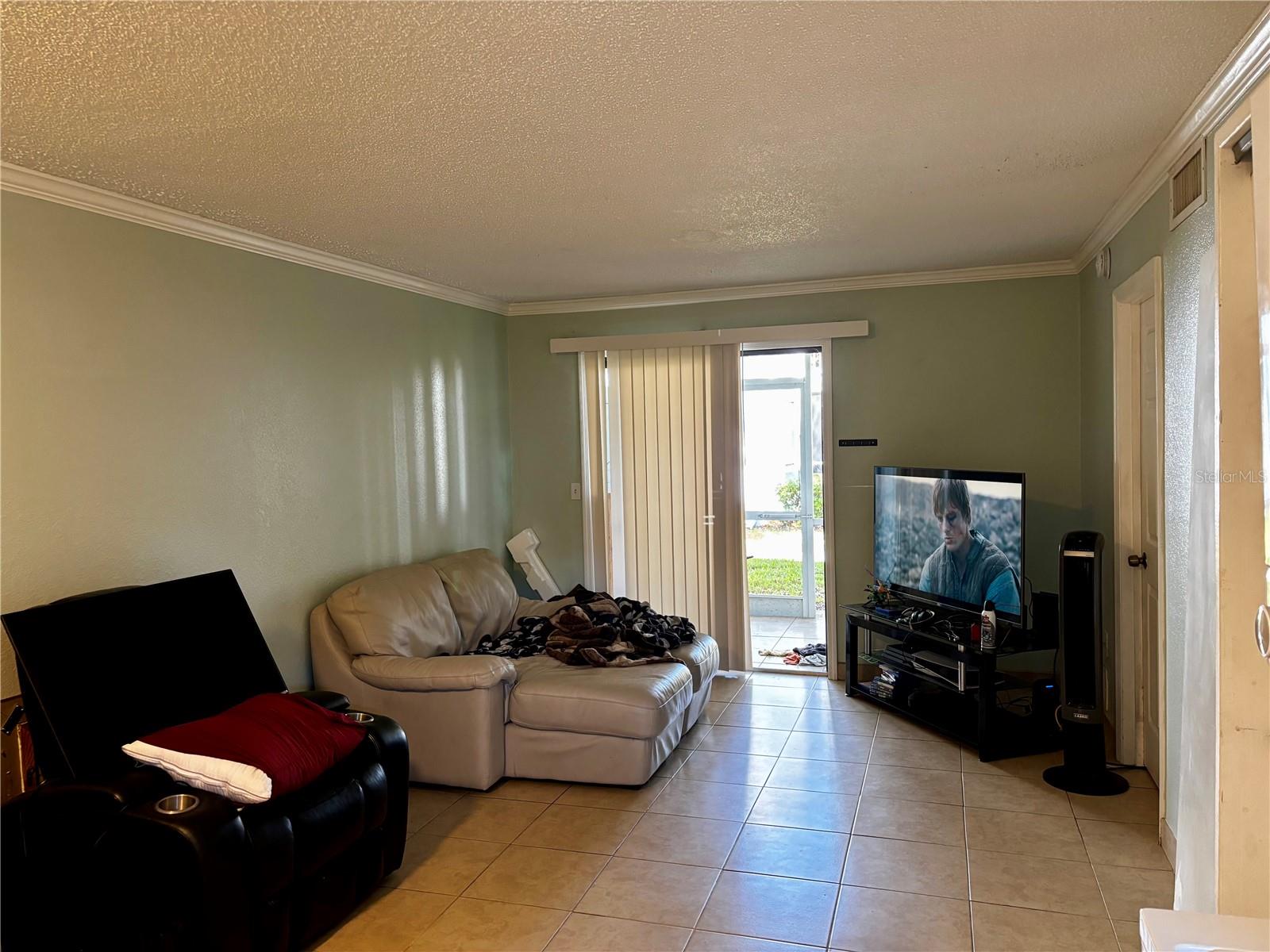 GARDEN WALK PH 1 - Residential