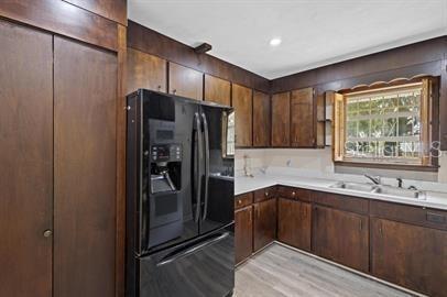 PINELYN PARK - Residential Lease
