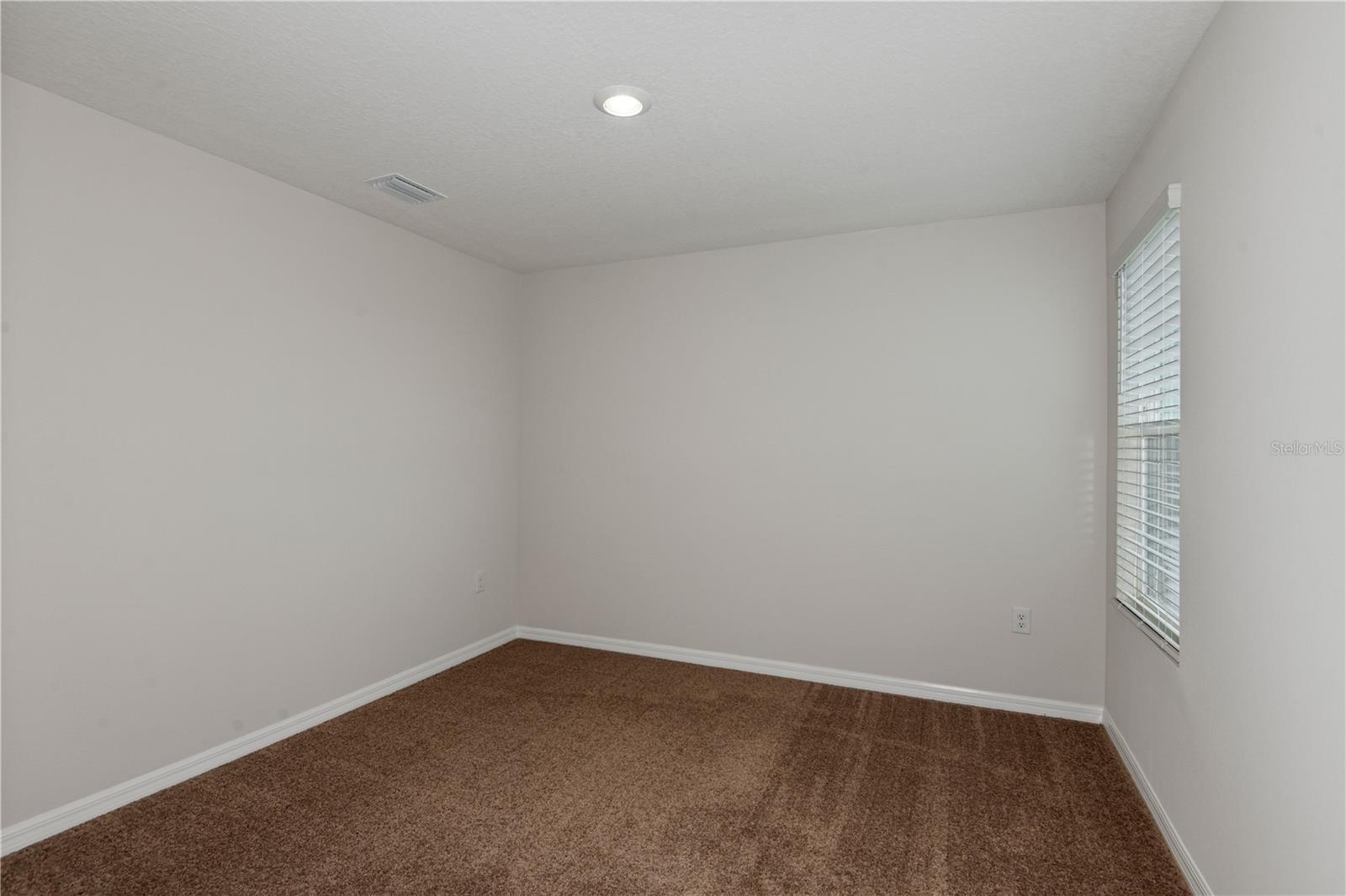 PASADENA WOODS - Residential