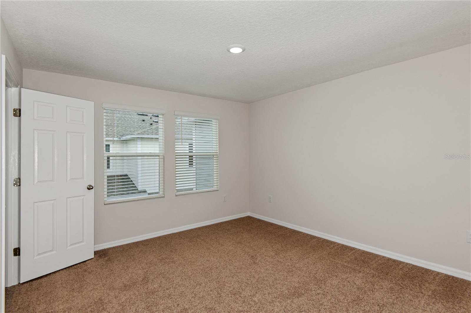 PASADENA WOODS - Residential