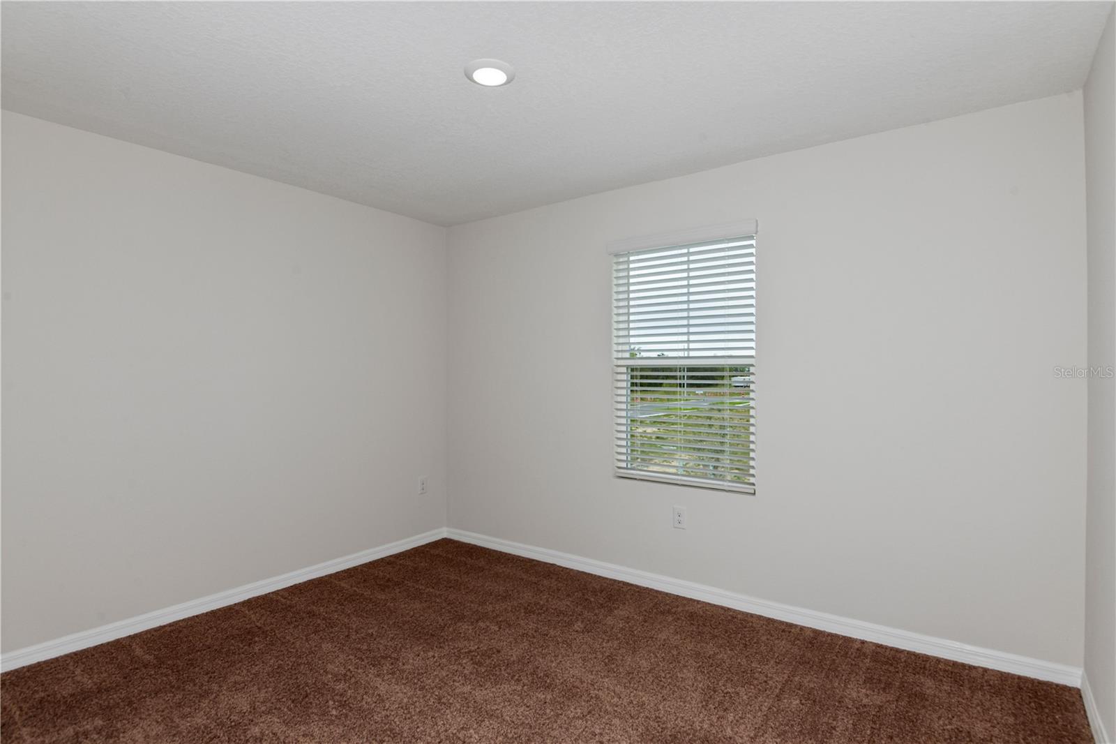 PASADENA WOODS - Residential
