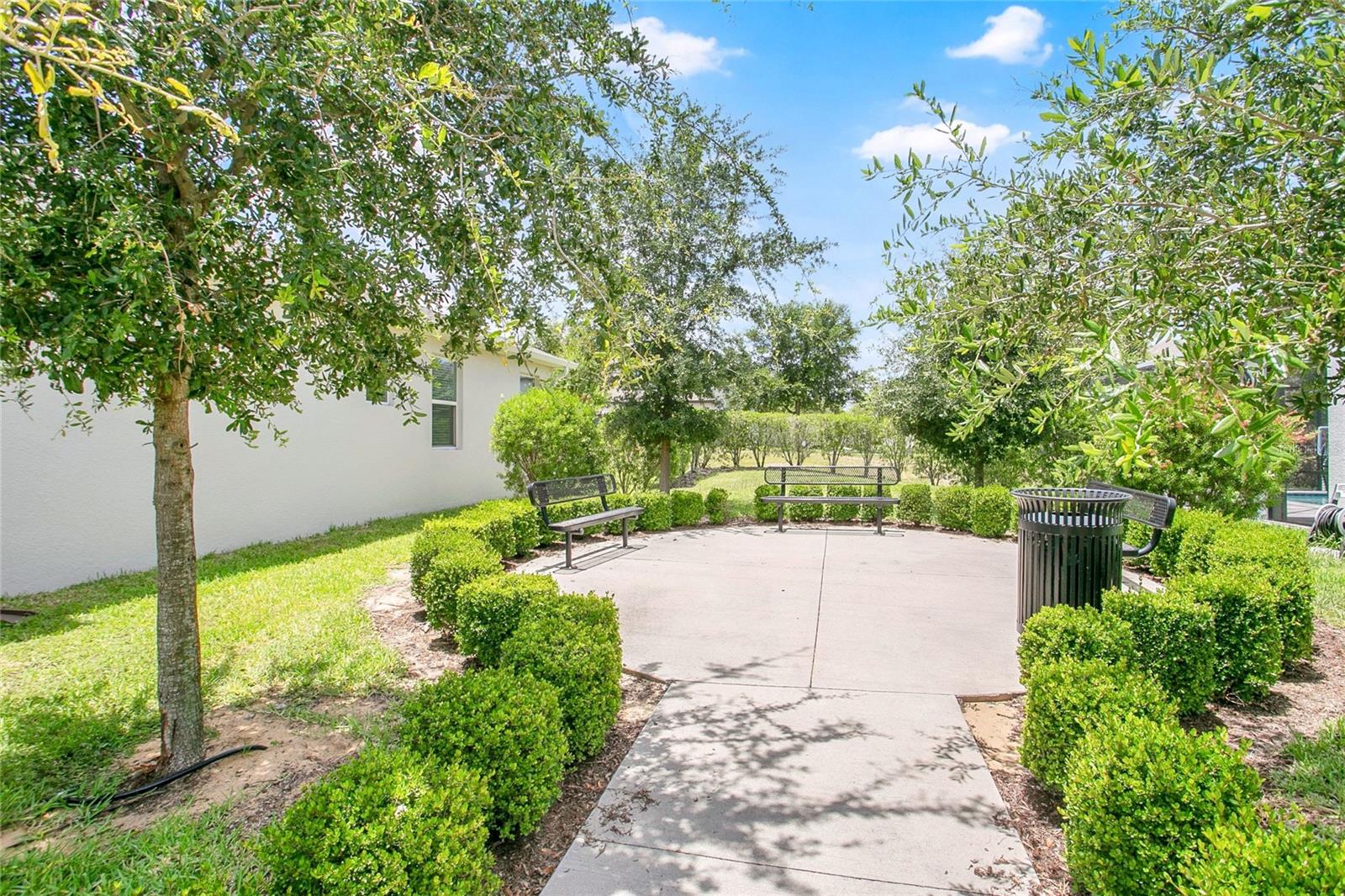 SUMMERLAKE RESERVE - Residential