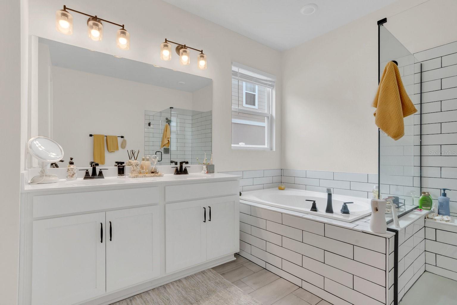 RIVERSTONE PH 3 & 4 - Residential