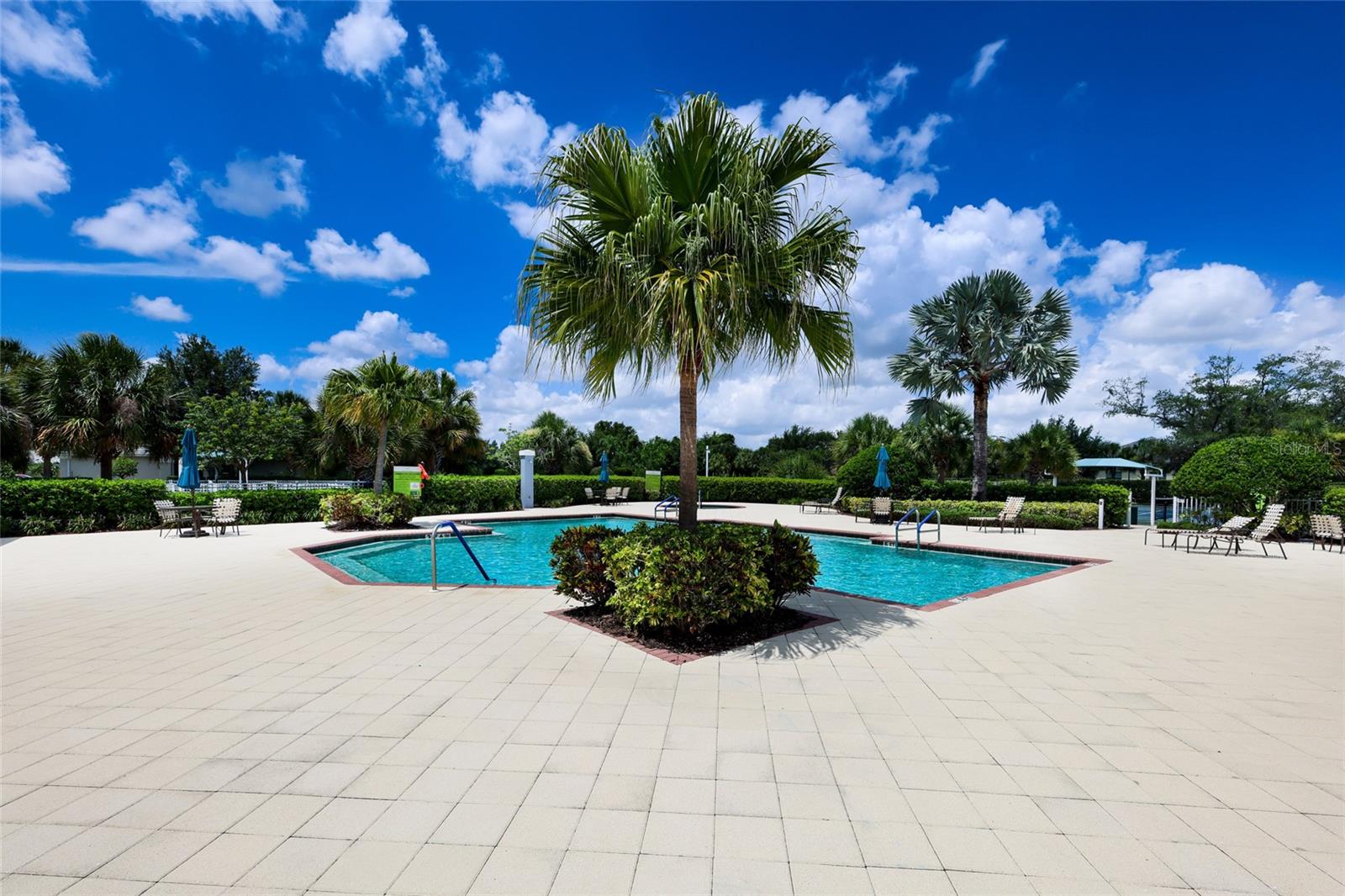 EAGLE TRACE PH I - Residential