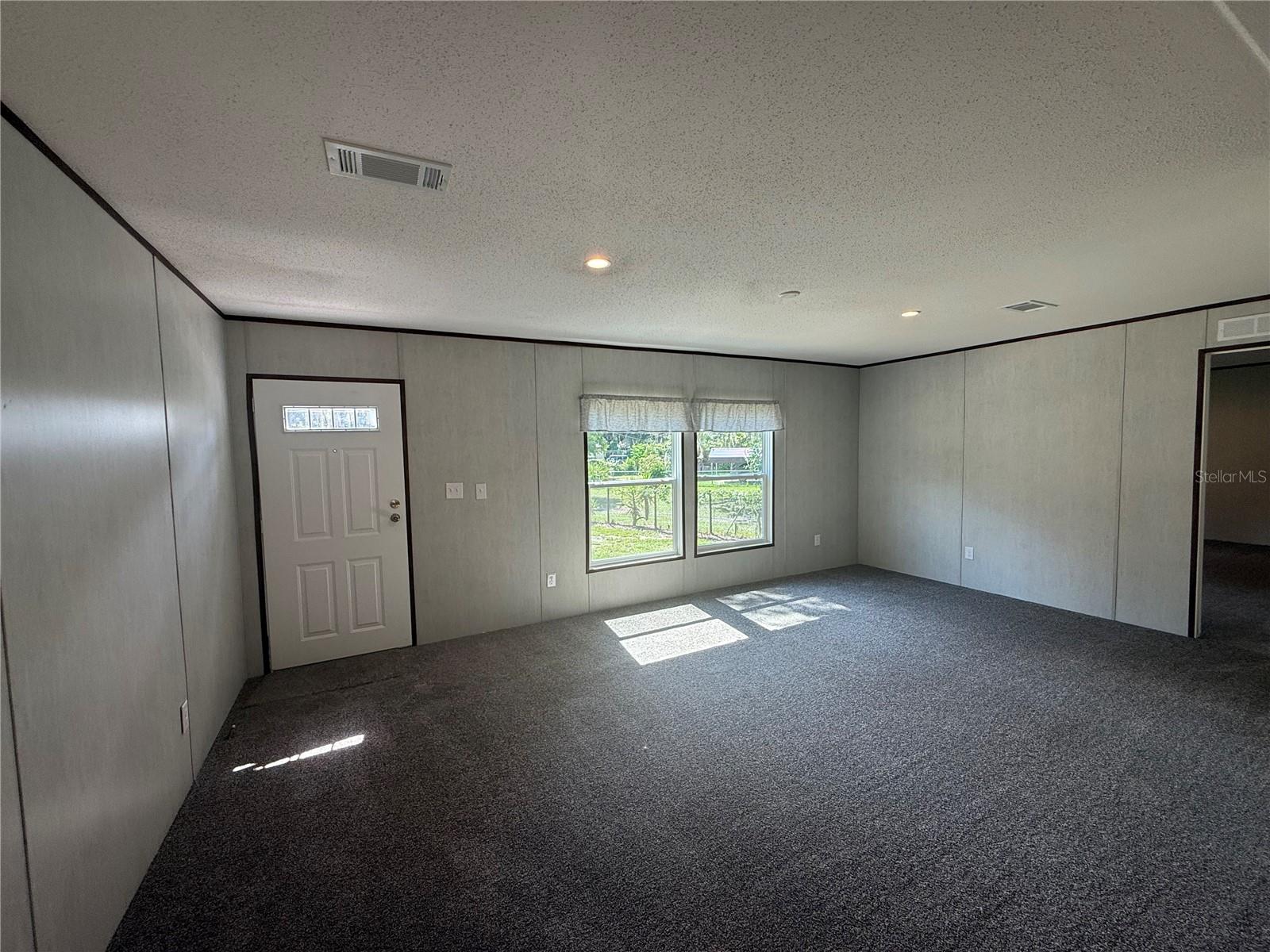 OAK MEADOWS - Residential