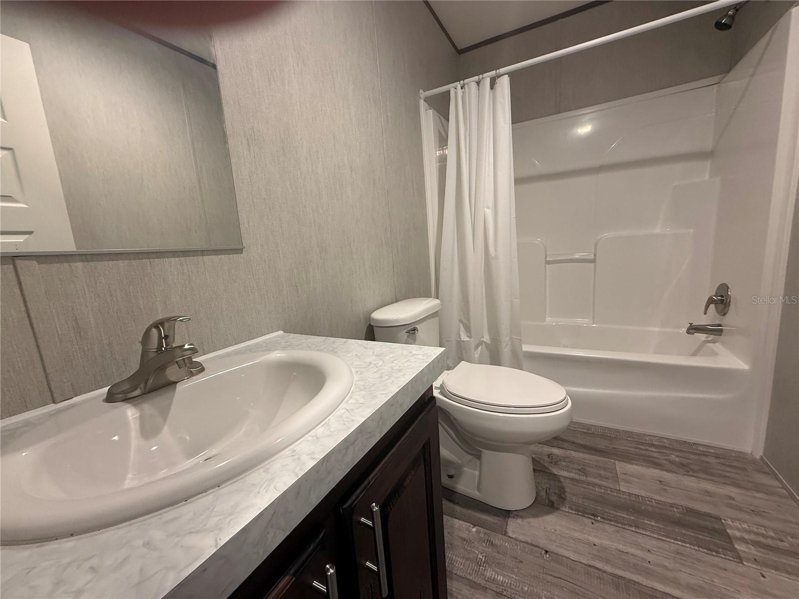 OAK MEADOWS - Residential