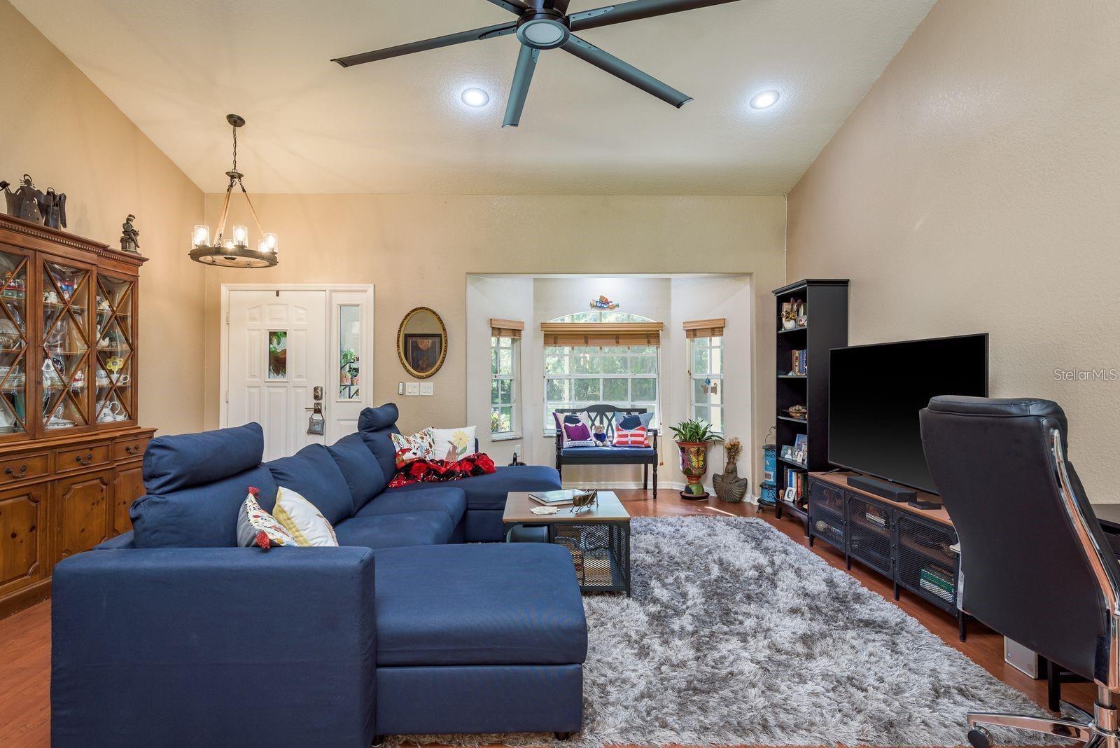 WOODLAND PARK - Residential